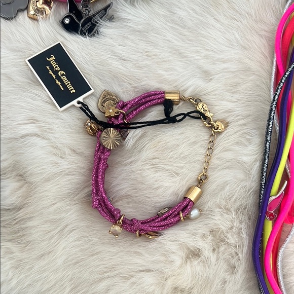 Juicy Couture Accessories - Picture 4 of 6